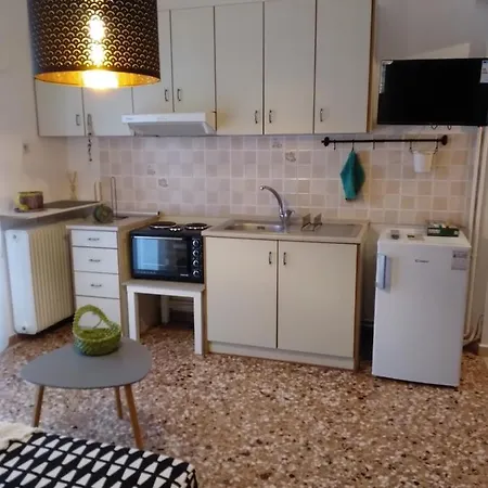 άνετος, ήσυχος και φιλόξενος χώρος της κορίνας 1ο 아파트